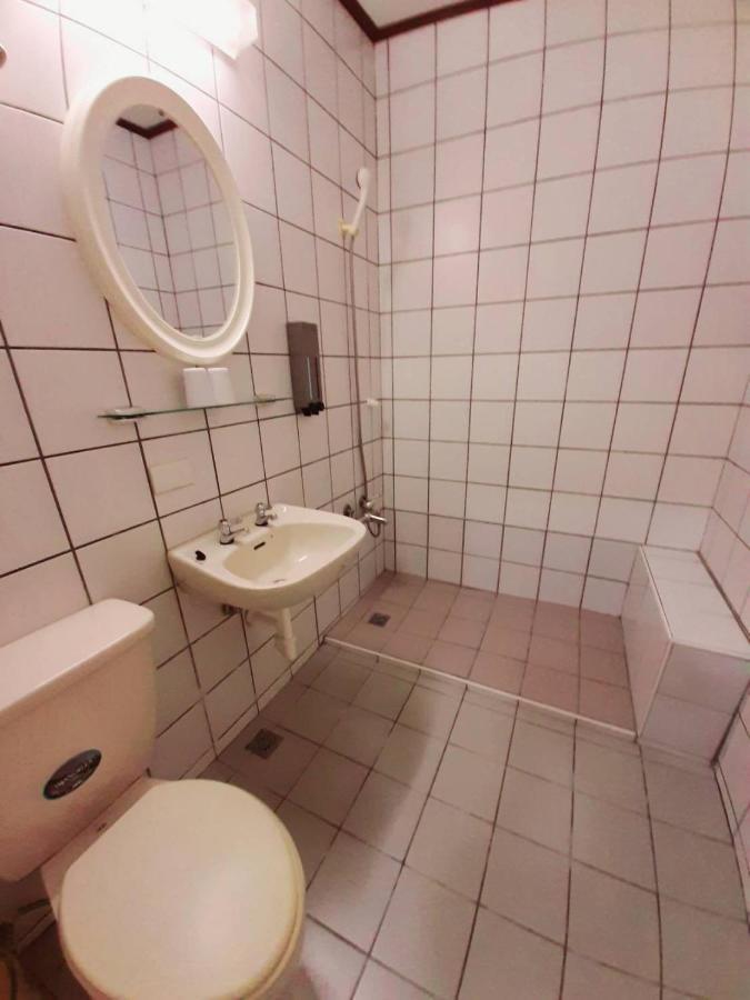 Long Cherng Hotel Luodong Dış mekan fotoğraf