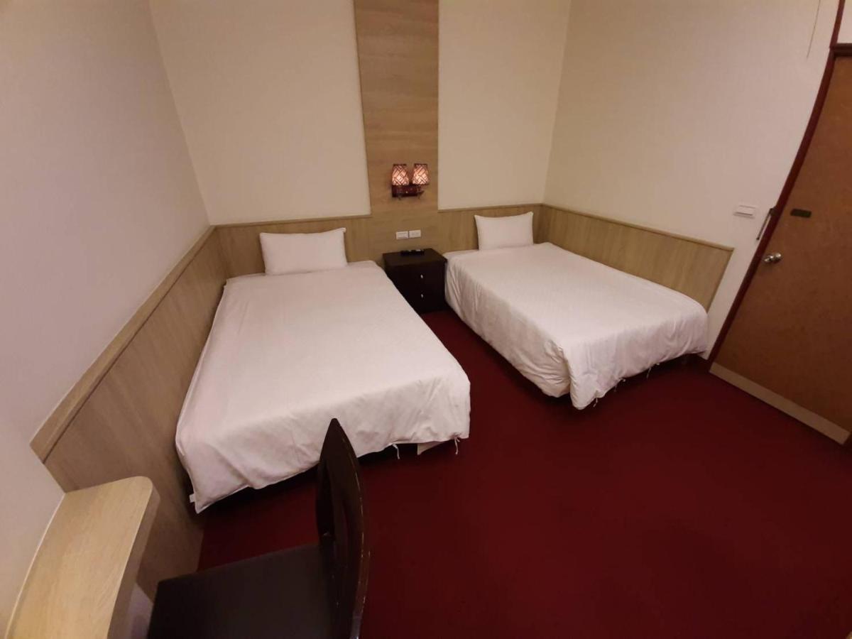 Long Cherng Hotel Luodong Dış mekan fotoğraf