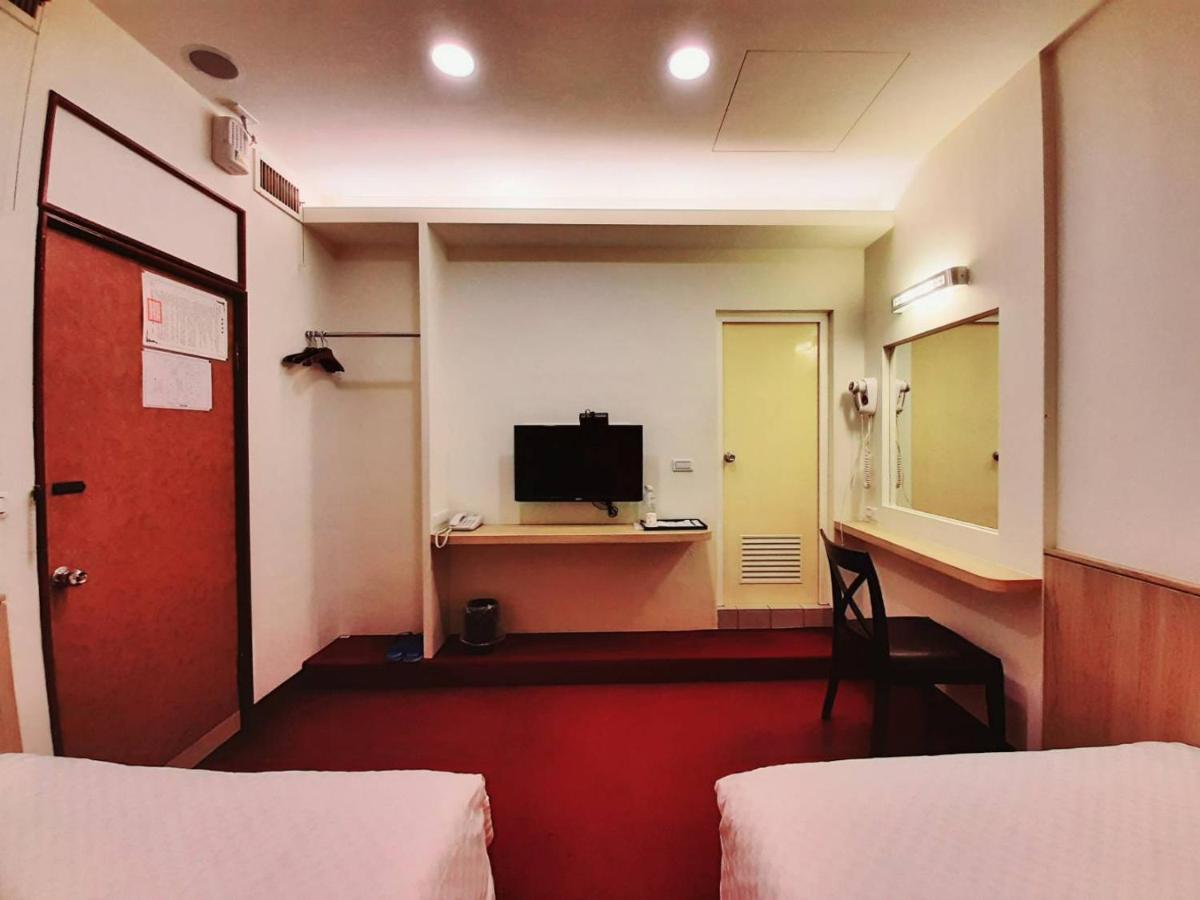 Long Cherng Hotel Luodong Dış mekan fotoğraf