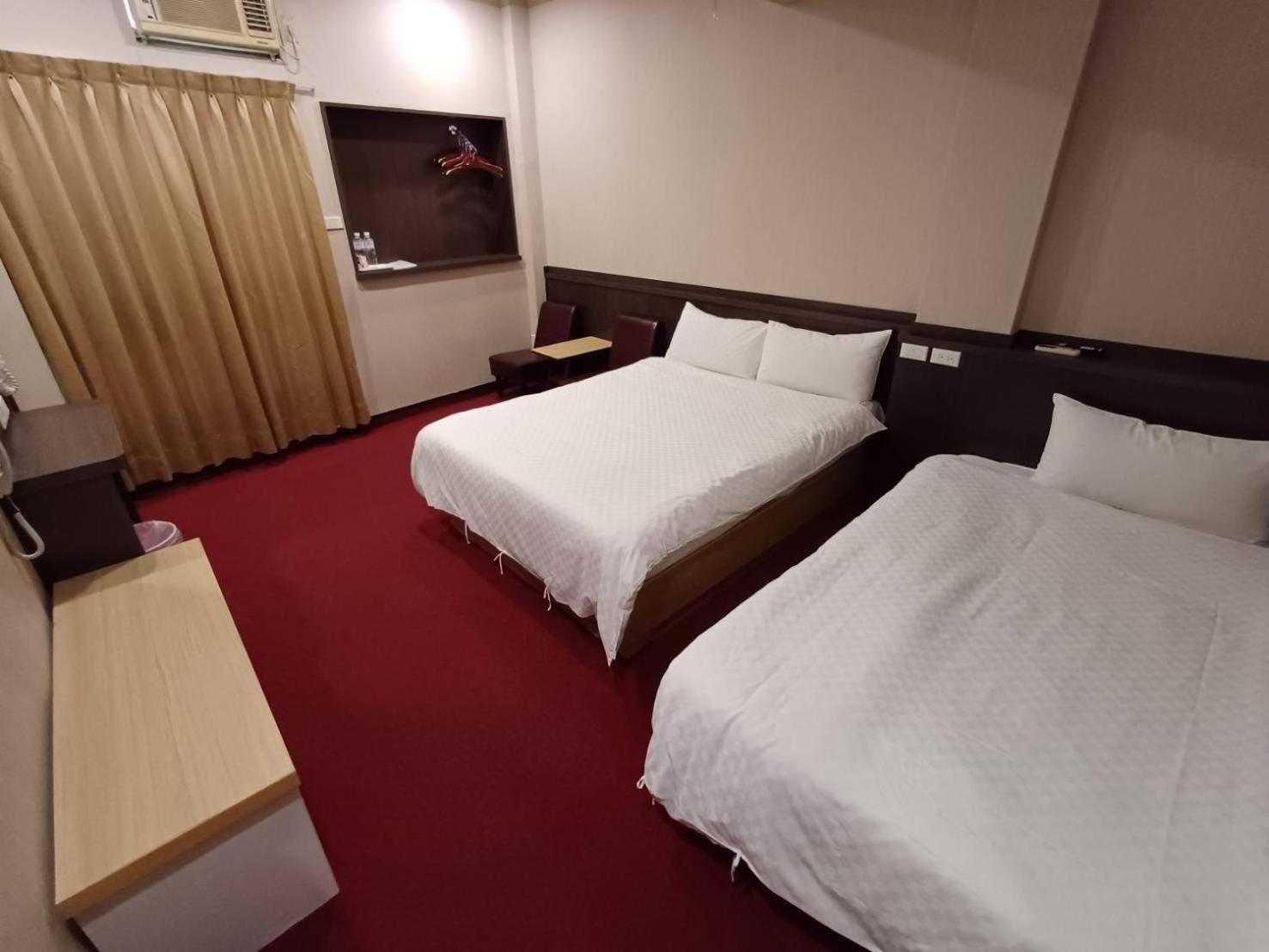 Long Cherng Hotel Luodong Dış mekan fotoğraf