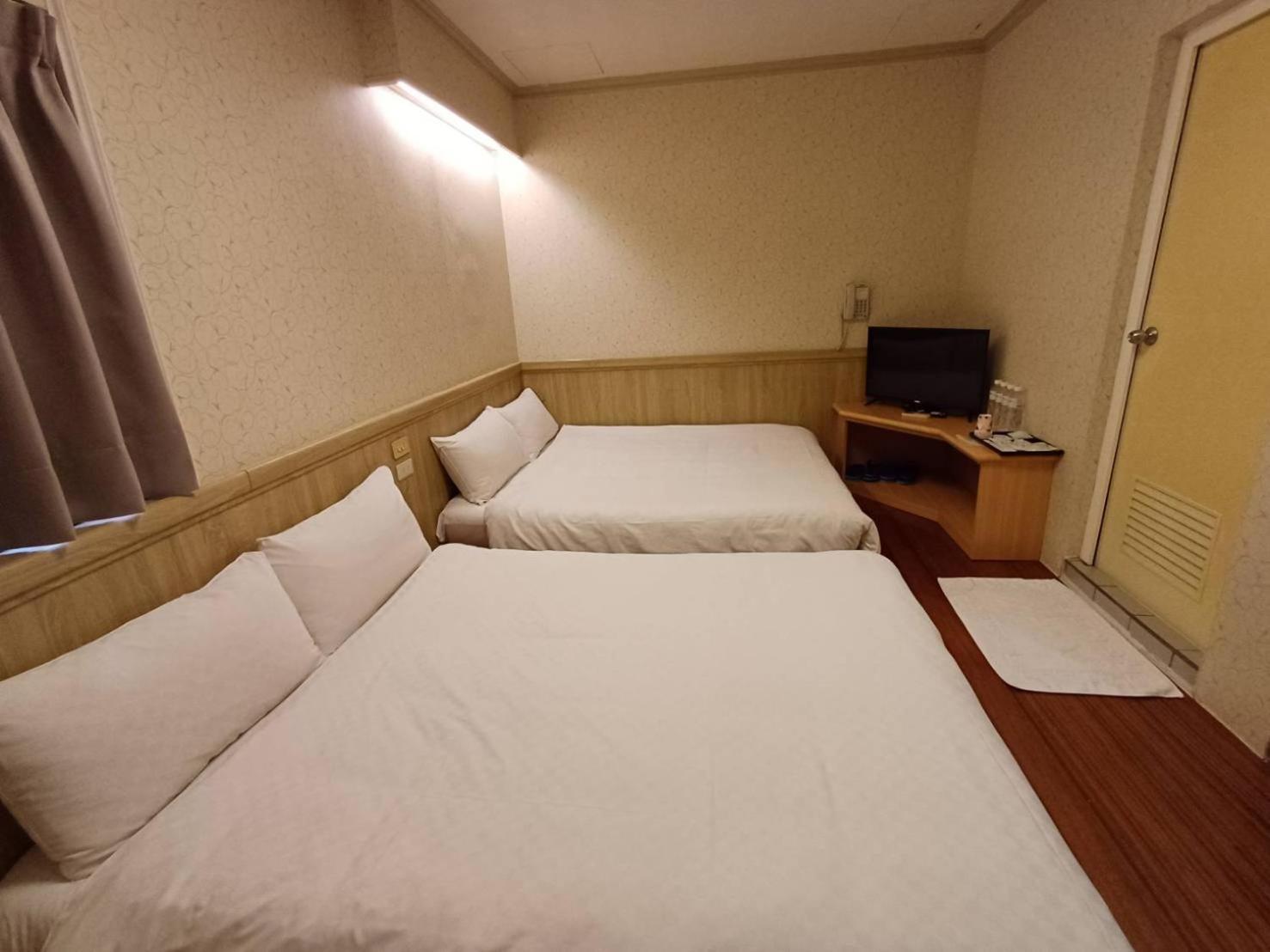 Long Cherng Hotel Luodong Dış mekan fotoğraf
